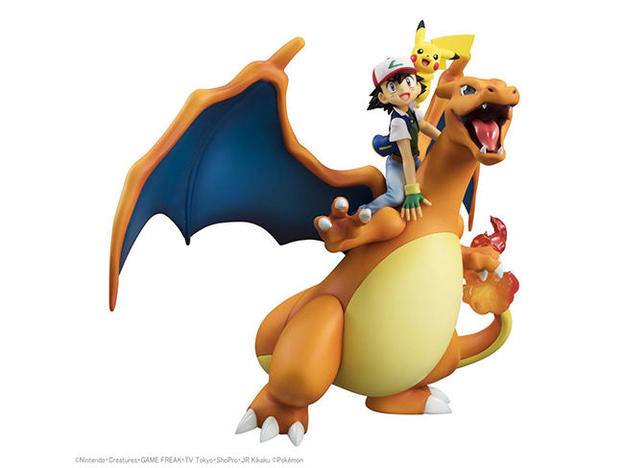 china_goods_ash_pikachu_charizard_main_image.jpg